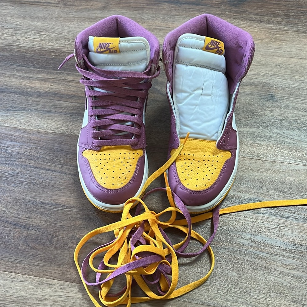 Authentic Air Jordan - Picture 4 of 6